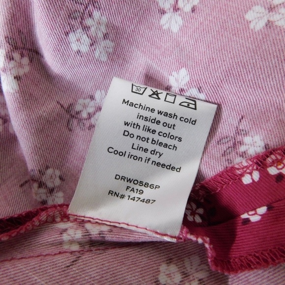 NWT!! DRAPER JAMES Wrap Flounce Dress Deep Berry Floral Flutter Pink Size 18 - Picture 15 of 16